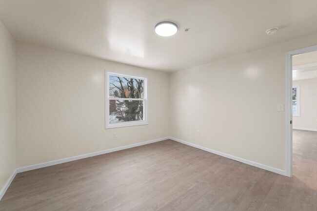 Building Photo - 2616 Shawhan Ave