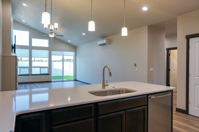 Building Photo - Just Completed  Beautiful Two Bedroom Two ...