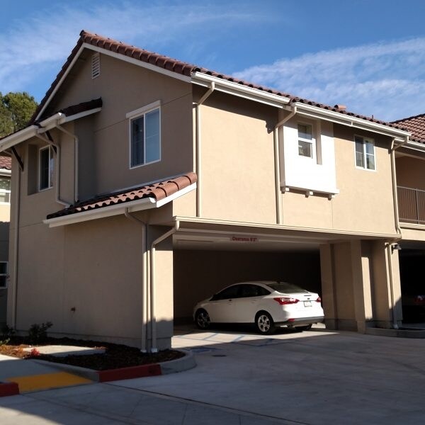 Primary Photo - Rolling Hills Apartments II