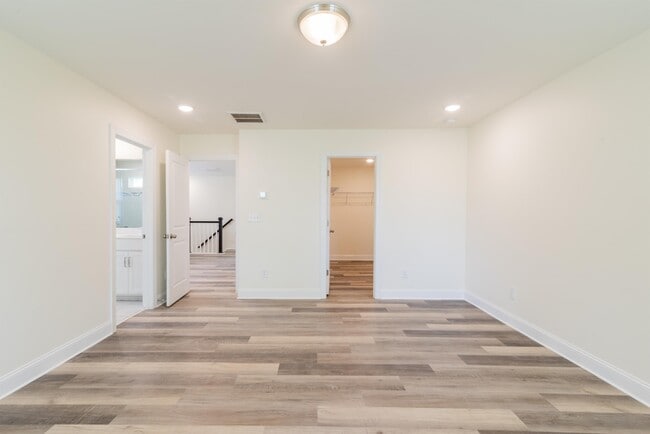 Building Photo - 2148 Bexar Trl