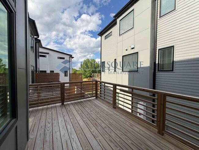 Building Photo - Spacious New Construction 3 Bed, 3.5 Bath Townhome with Modern Finishes, Fireplace & Fenced Yard ...