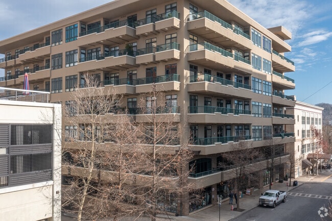 Building Photo - Battery Park