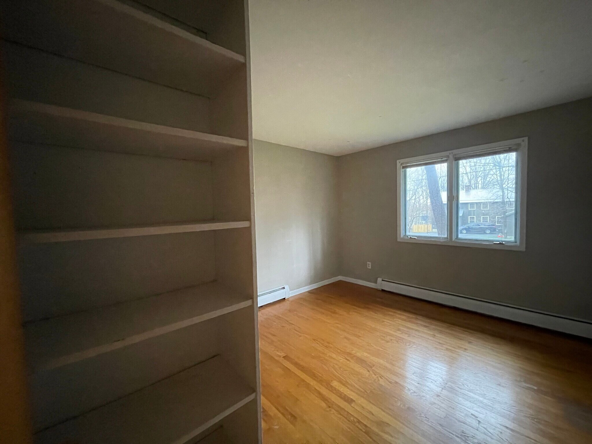 Building Photo - 139 Burleigh Dr
