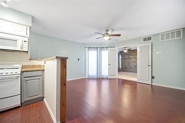 Building Photo - 2314 Bamboo Dr
