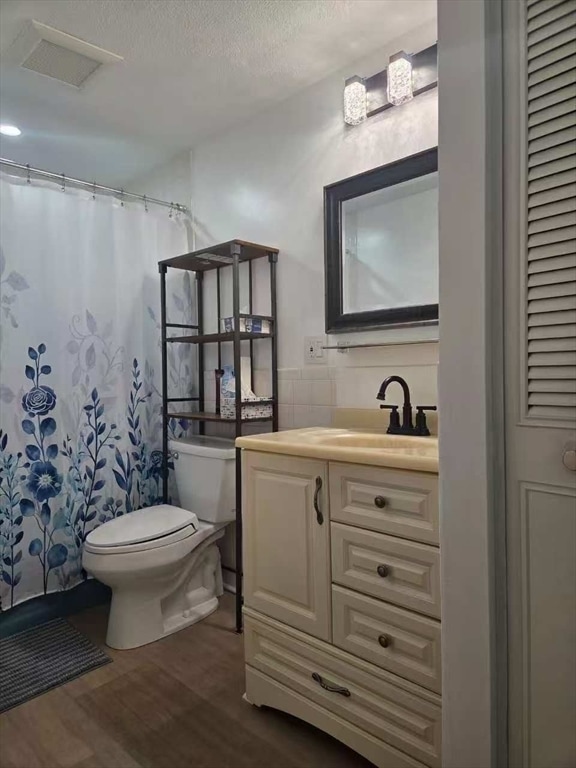 Building Photo - 6 Woodcrest Ct