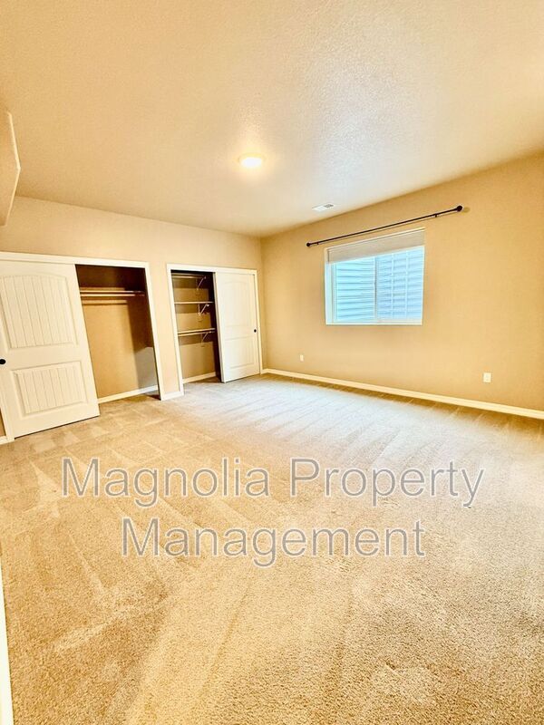 Building Photo - 9916 Wolf Lake Drive