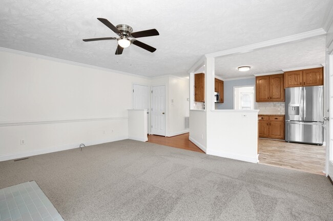 Building Photo - 7924 Lester Dr