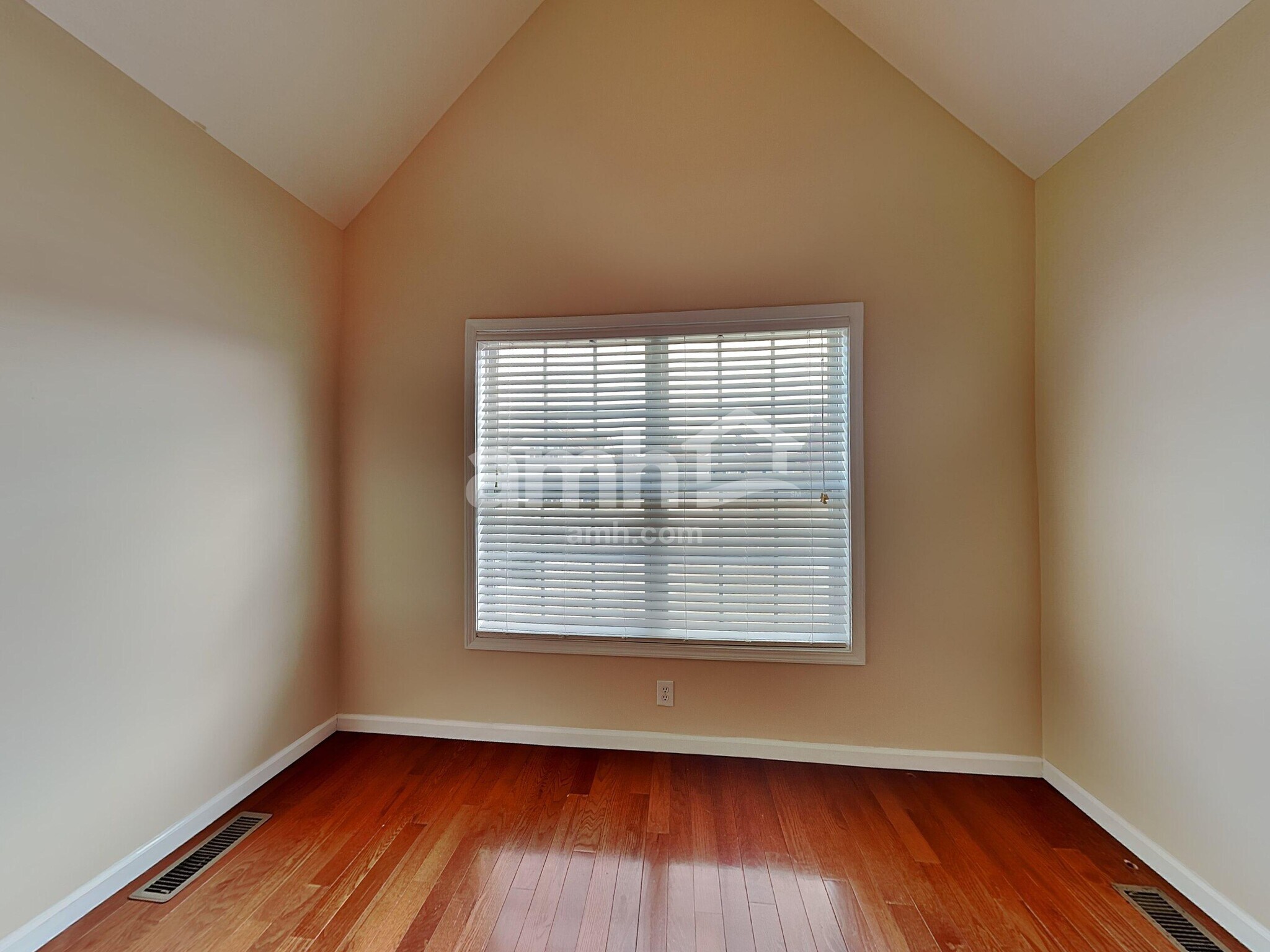 Building Photo - 3784 Cindy Jo Dr N