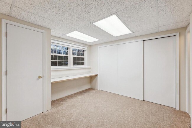 Building Photo - 8112 Rhodell Ln