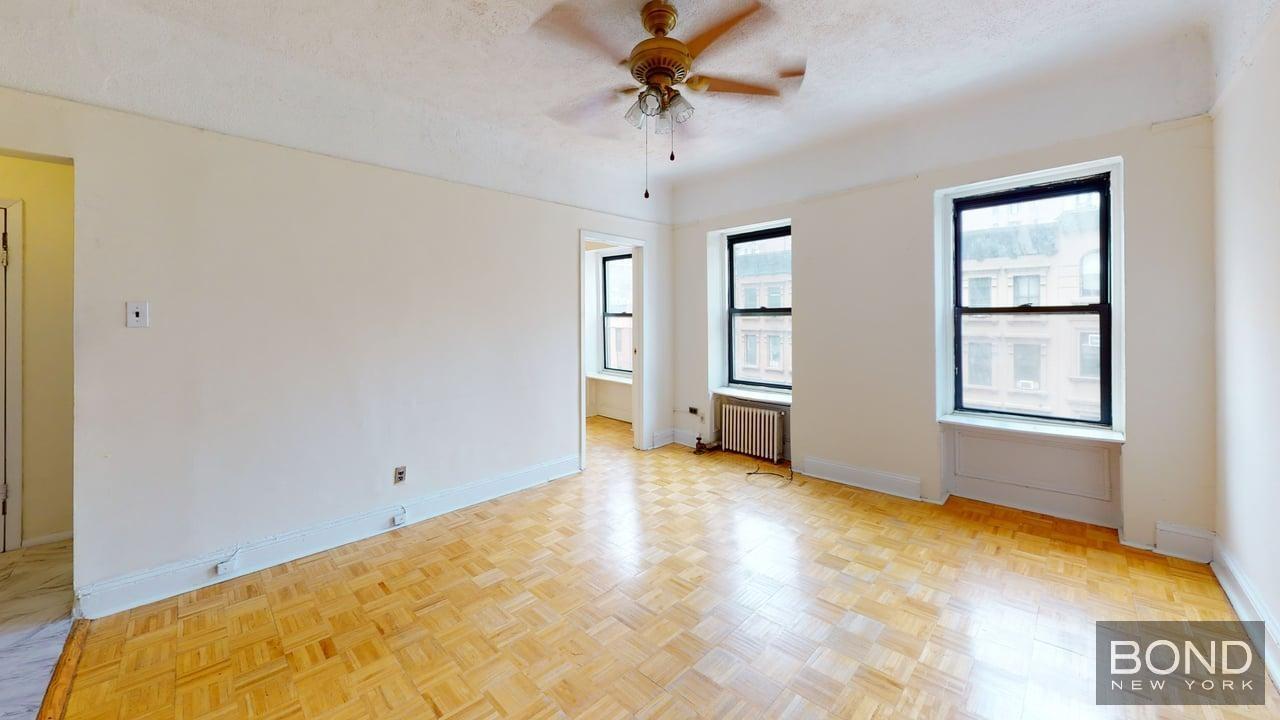 Building Photo - 799 Lexington Ave