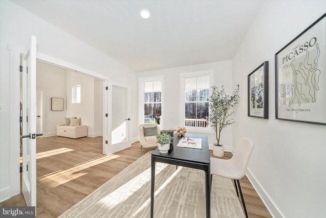 Building Photo - 204 3 Rivers Rd