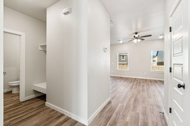 Building Photo - 19602 Molly Dr