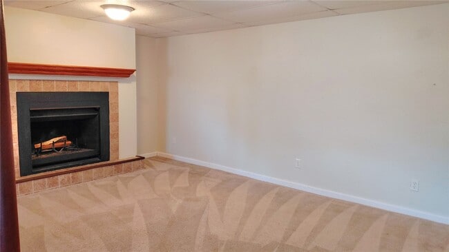 Building Photo - 1920 Americana Way