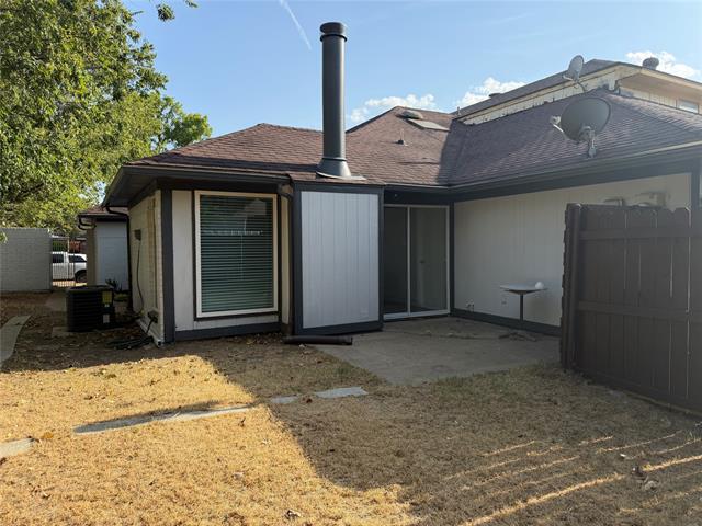 Building Photo - 10231 Ridge Oak St