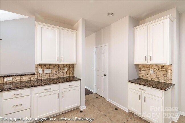 Building Photo - 4033 Raven Rock Ct