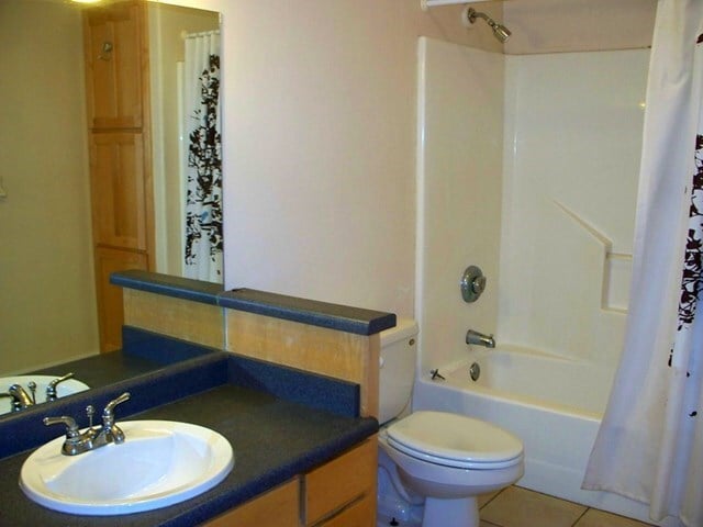 Building Photo - 344 Bluebonnet Dr