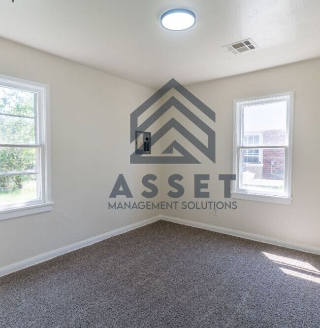 Building Photo - 3 Bedroom Rent to Own Home Available!