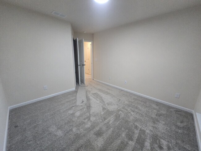 Building Photo - 4028 Beckton Trl