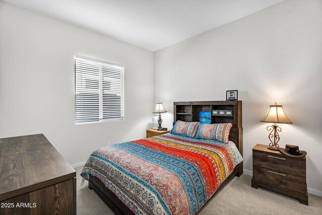 Building Photo - 866 W Flatiron Trl