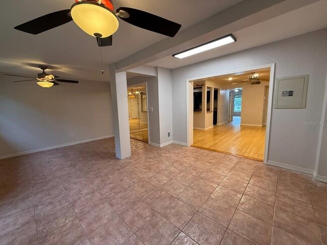 Building Photo - 1217 McMullen Booth Rd