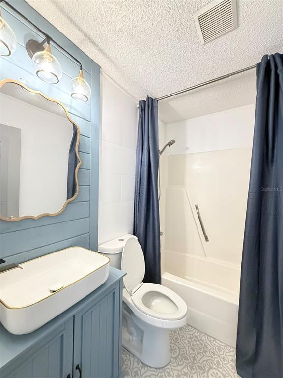 Building Photo - 26 Fillmore Ln