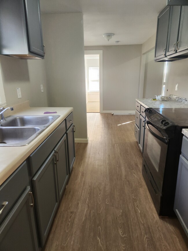 Building Photo - 130 OliveUnit 201B