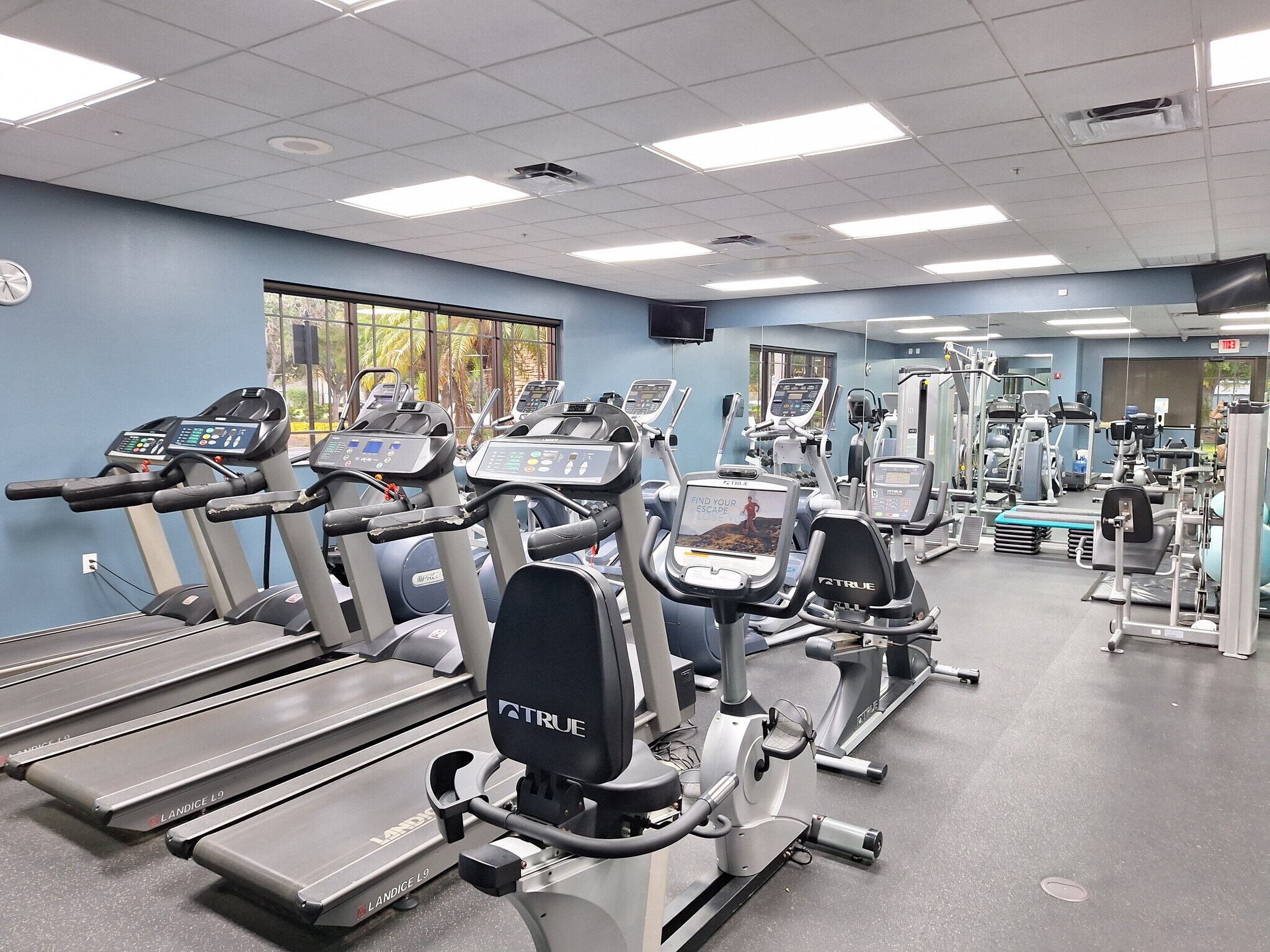 Gym(has adjacent lockerroom) - 21301 Lancaster Run