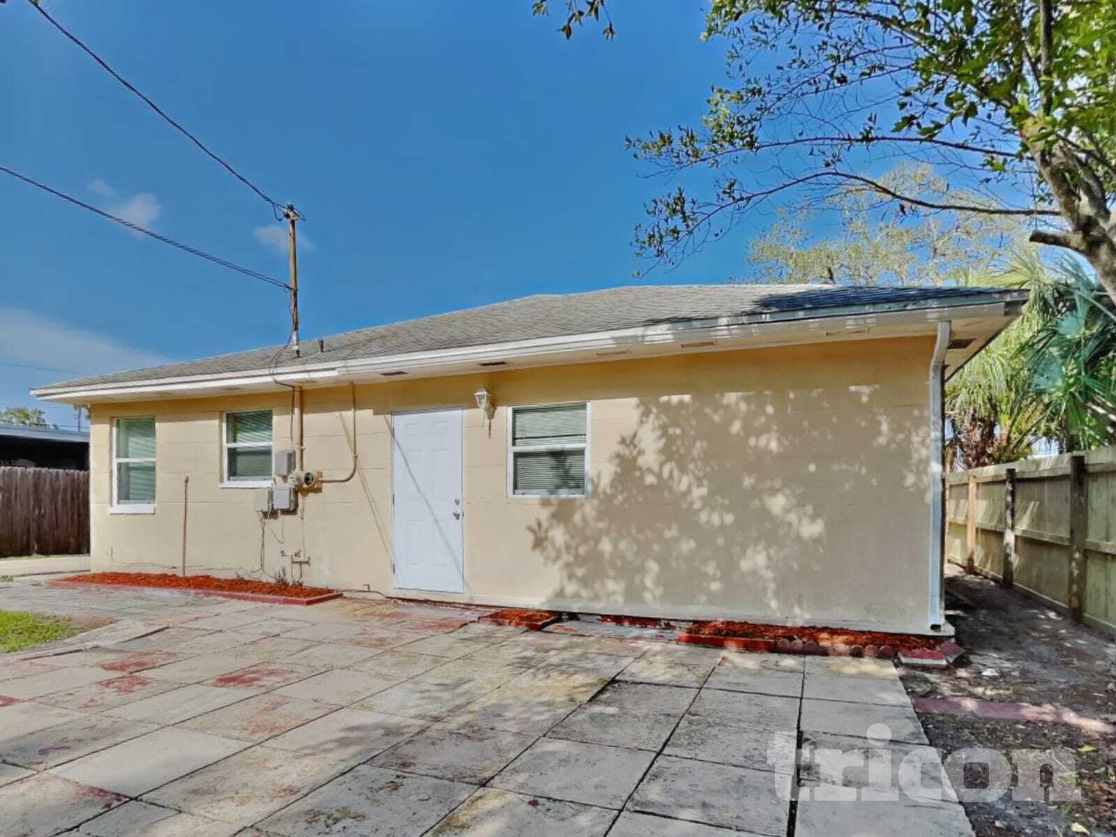 Building Photo - 612 Yelvington Ave