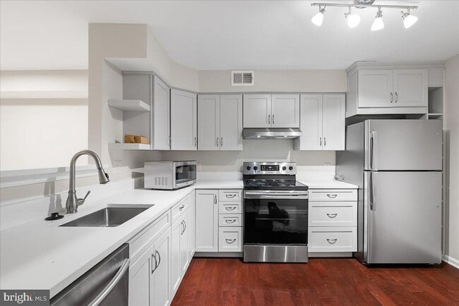 Building Photo - 11709 Karbon Hill Ct