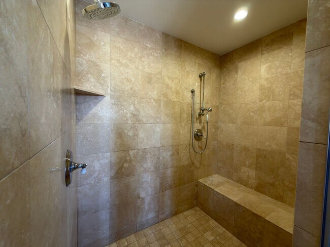 Building Photo - 2327 Kyanite Pl