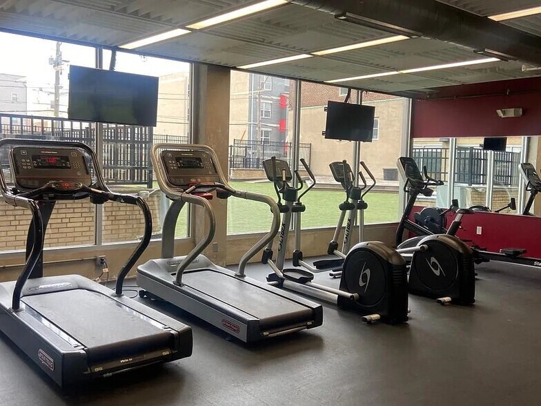 Building Photo - 1254 N Carlisle St