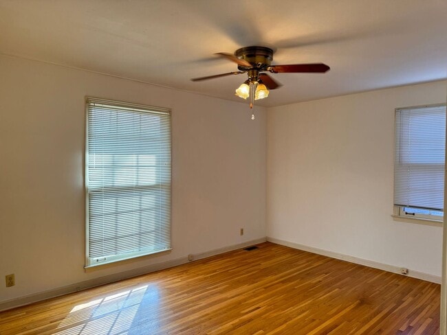 Building Photo - Timeless All-Brick Charm Near Madison St! 3 Bed 3 Bath with Detached Garage!