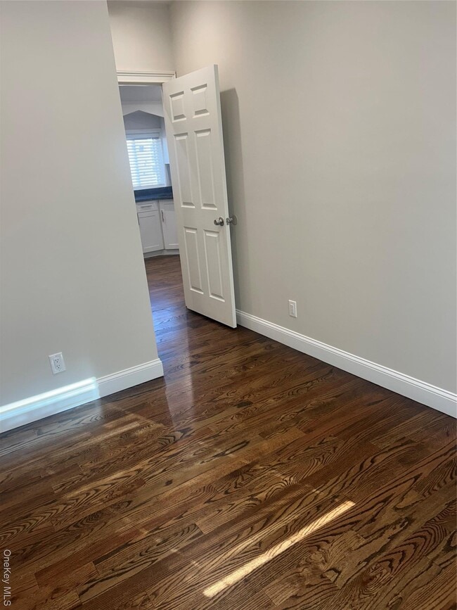 Building Photo - 147-24-147224 224th St