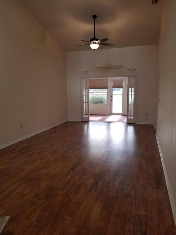 Building Photo - 3584 Muirfield Dr