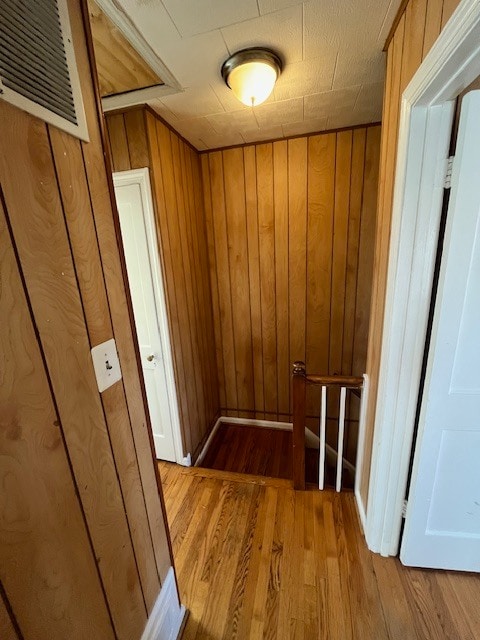 Building Photo - 639 Emerson St NE