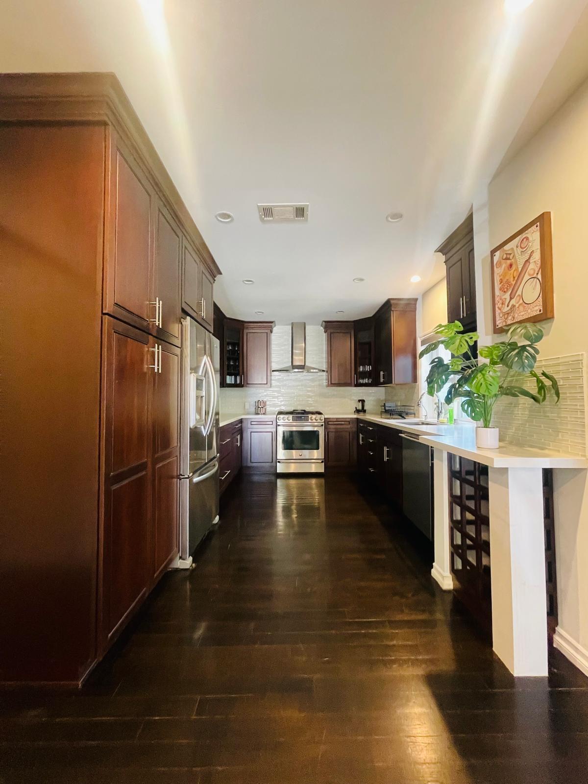 Building Photo - 17946 Valley Vista Blvd