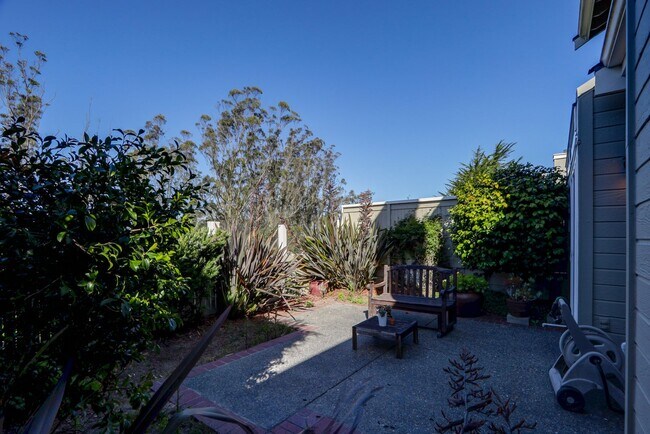 Building Photo - 3BR/3BA Pet-Friendly Village In The Park Townhome with Pool & 2-Car Garage | YouTube Tour
