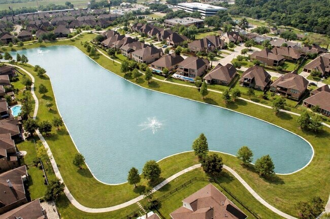 Building Photo - 14403 Daly Dr