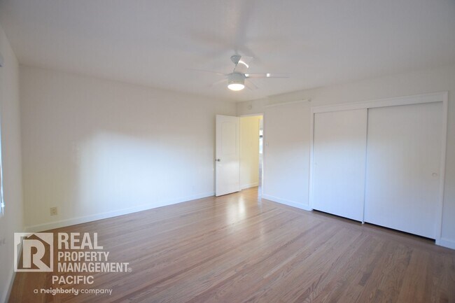 Building Photo - 3-Bedroom Retreat with Expansive Backyard ...