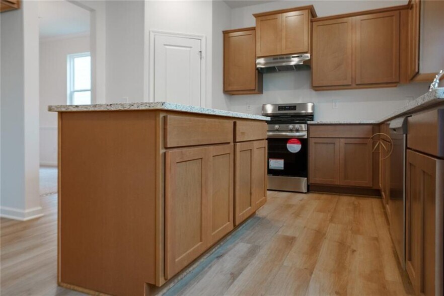 Building Photo - 233 Bloomfield Cir