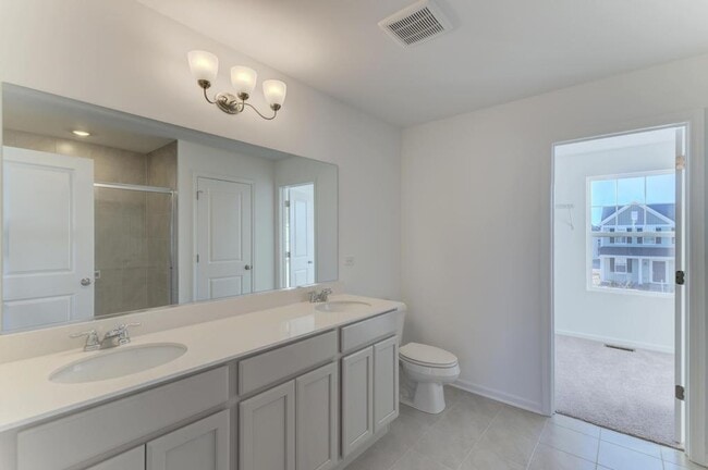 Building Photo - 454 Bower Ln