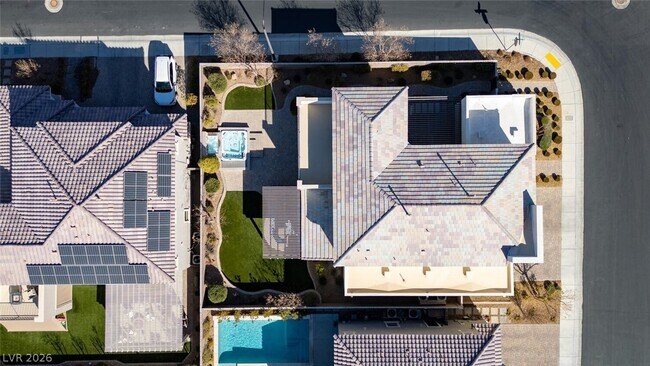 Building Photo - 3372 Dalmore St