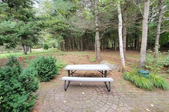 Building Photo - 66 Paquette Dr