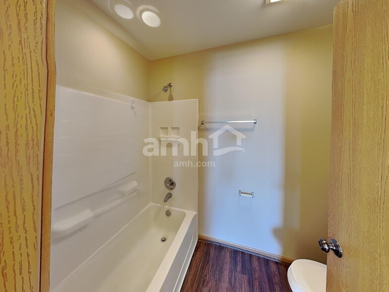 Building Photo - 4108 Klatt St