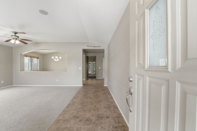Building Photo - Maricopa Gem! 2,130 SF, Large Kitchen, AZ Room + Golf Course Living