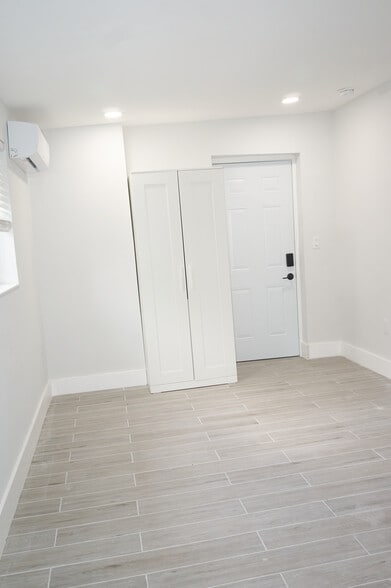 Closet and Laundry Room Entrance - 141 NE 183rd Ter