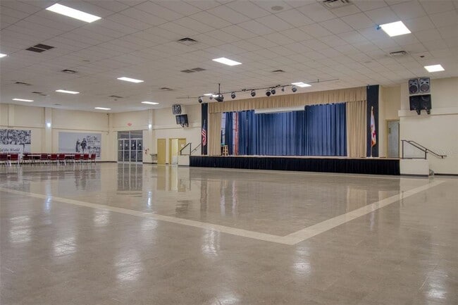 Building Photo - 2450 Canadian Way