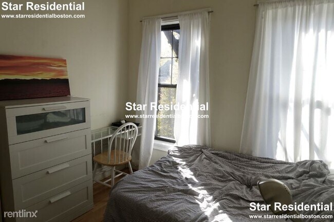 Building Photo - 1 br, 1 bath Condo - 22 Dwight St 3 Unit 3