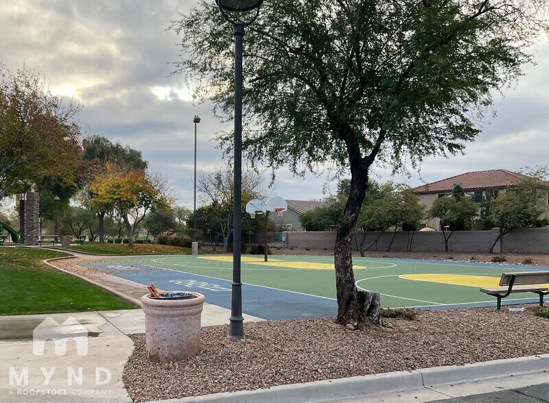 Building Photo - 41613 W Sunland Dr