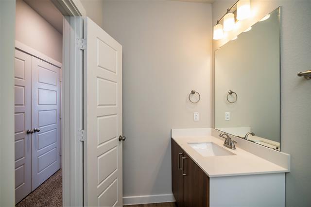 Building Photo - 609 Fallow Dr